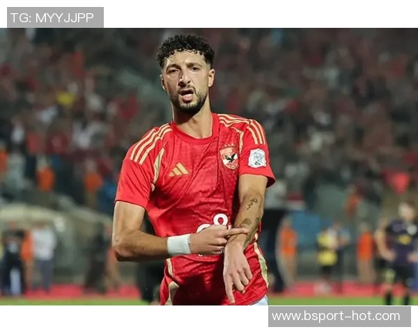 足总杯精彩对决曼城逆转利物浦帽子戏法引爆全场激情时刻分析